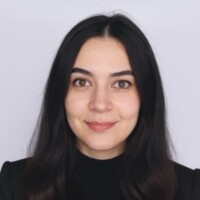 Niki Hayatbini
