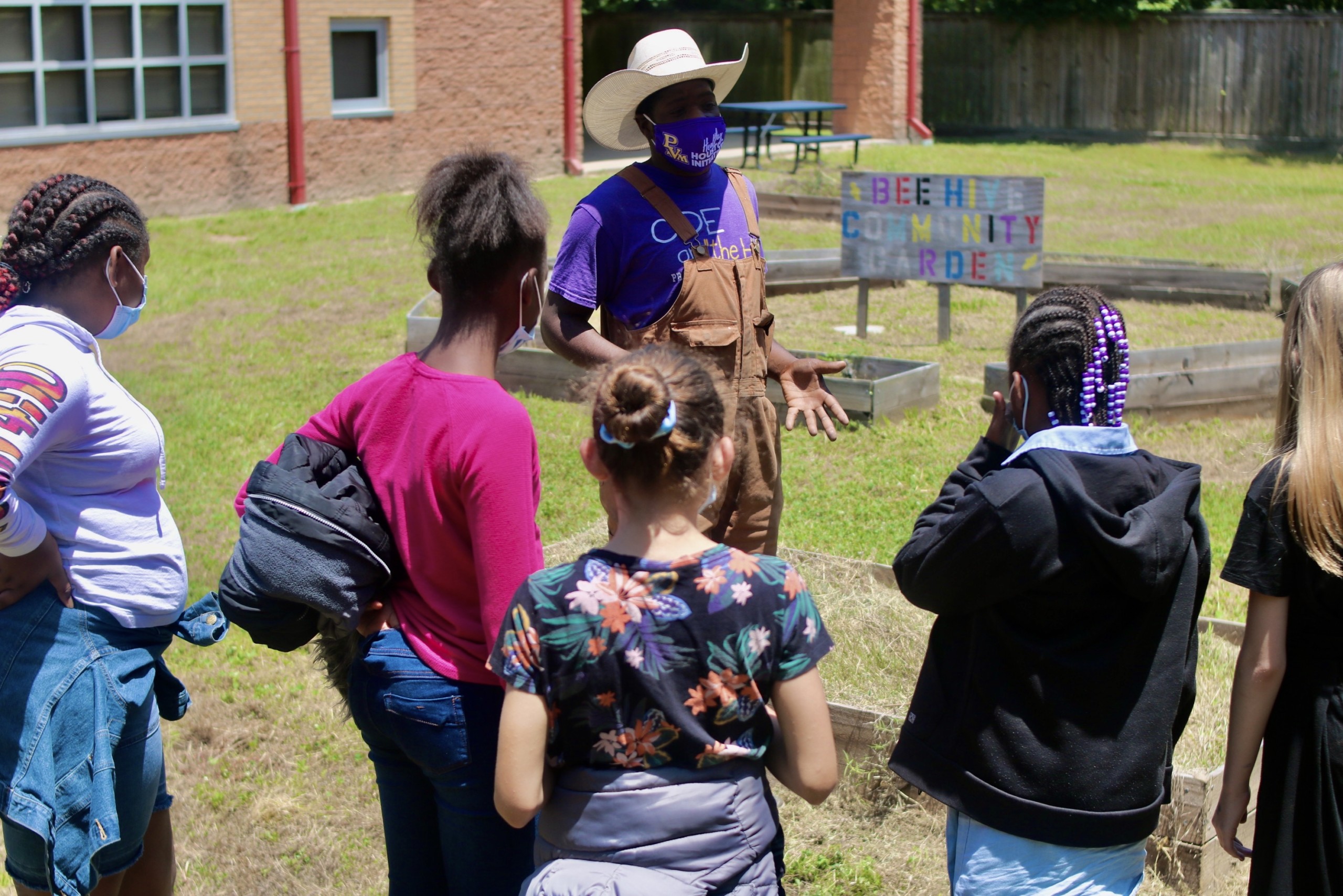 Highland Heights Elementary Garden Clean-Up