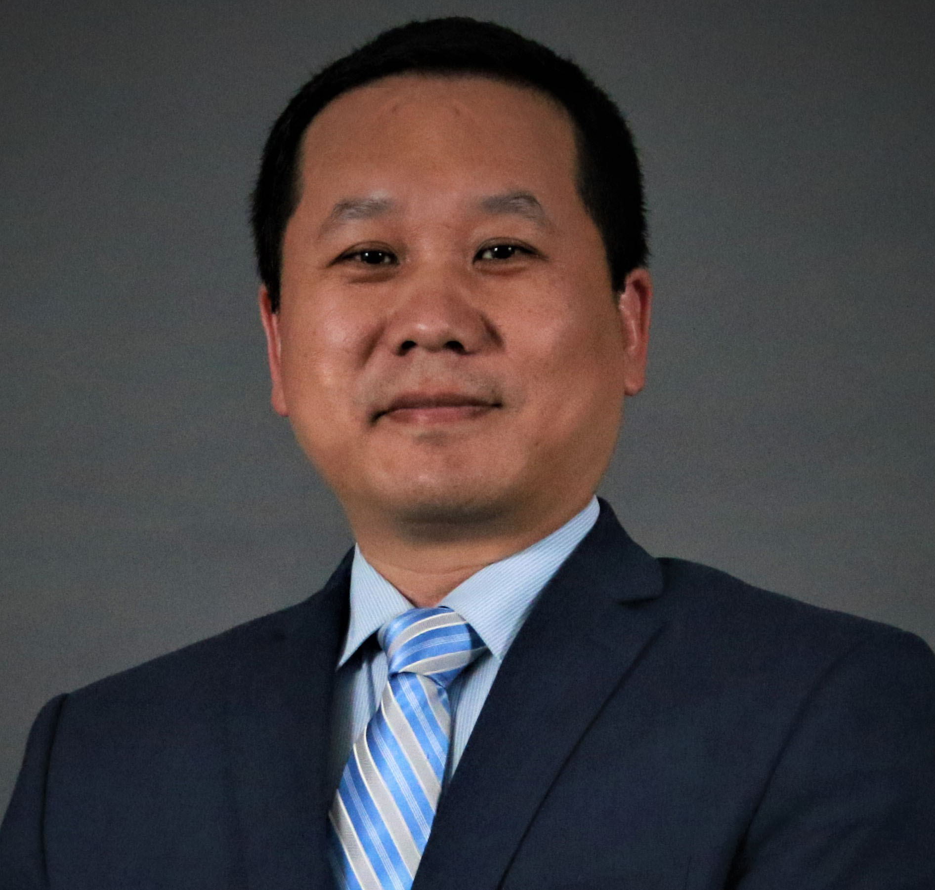 Headshot of Doctor Liuhon Chen (phd)