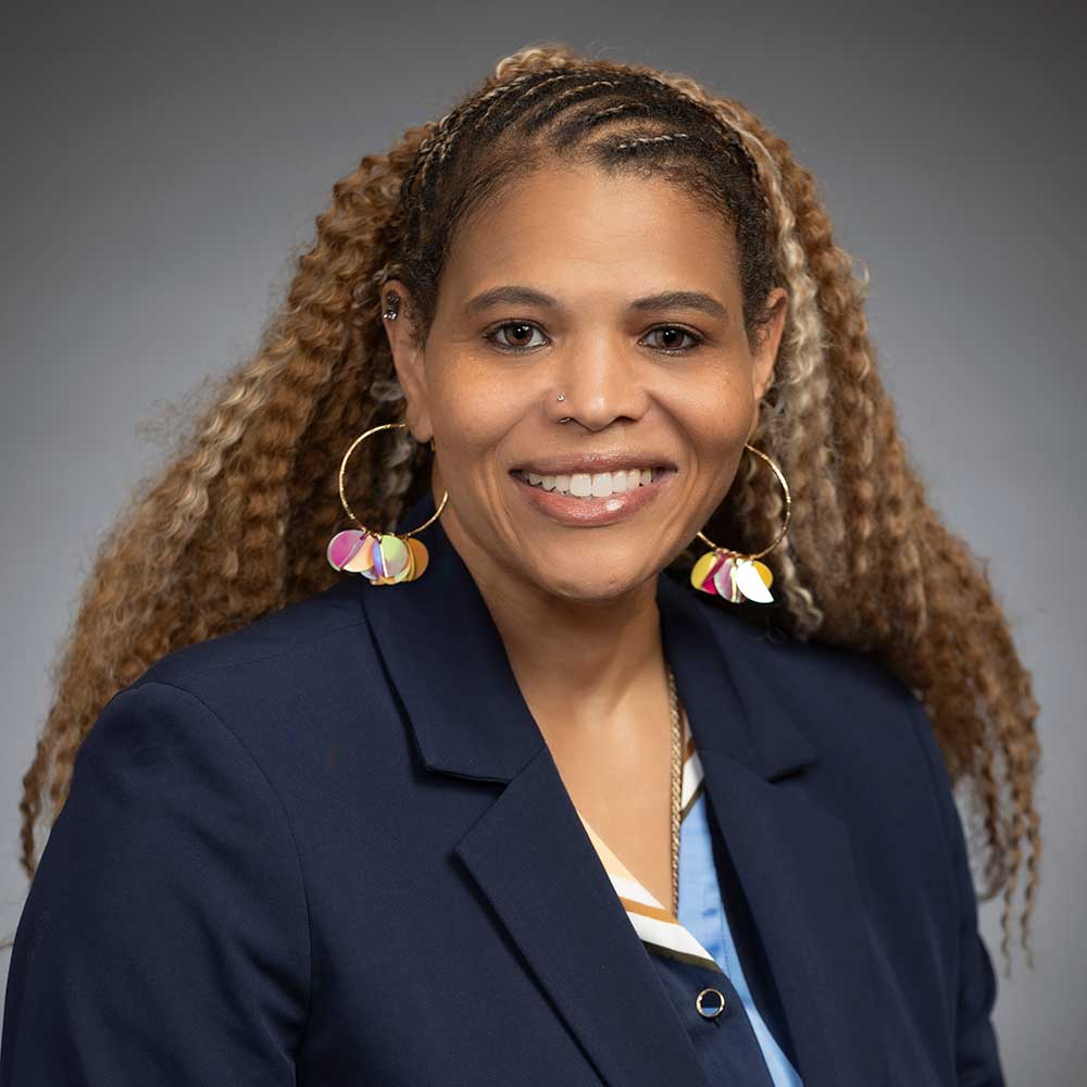 Dr. Tammy L. Holmes