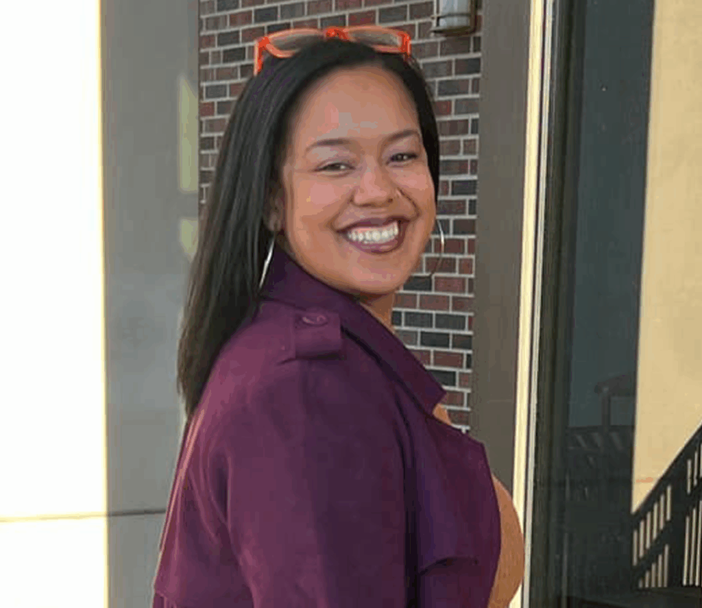 House-Niamke, Stephanie 