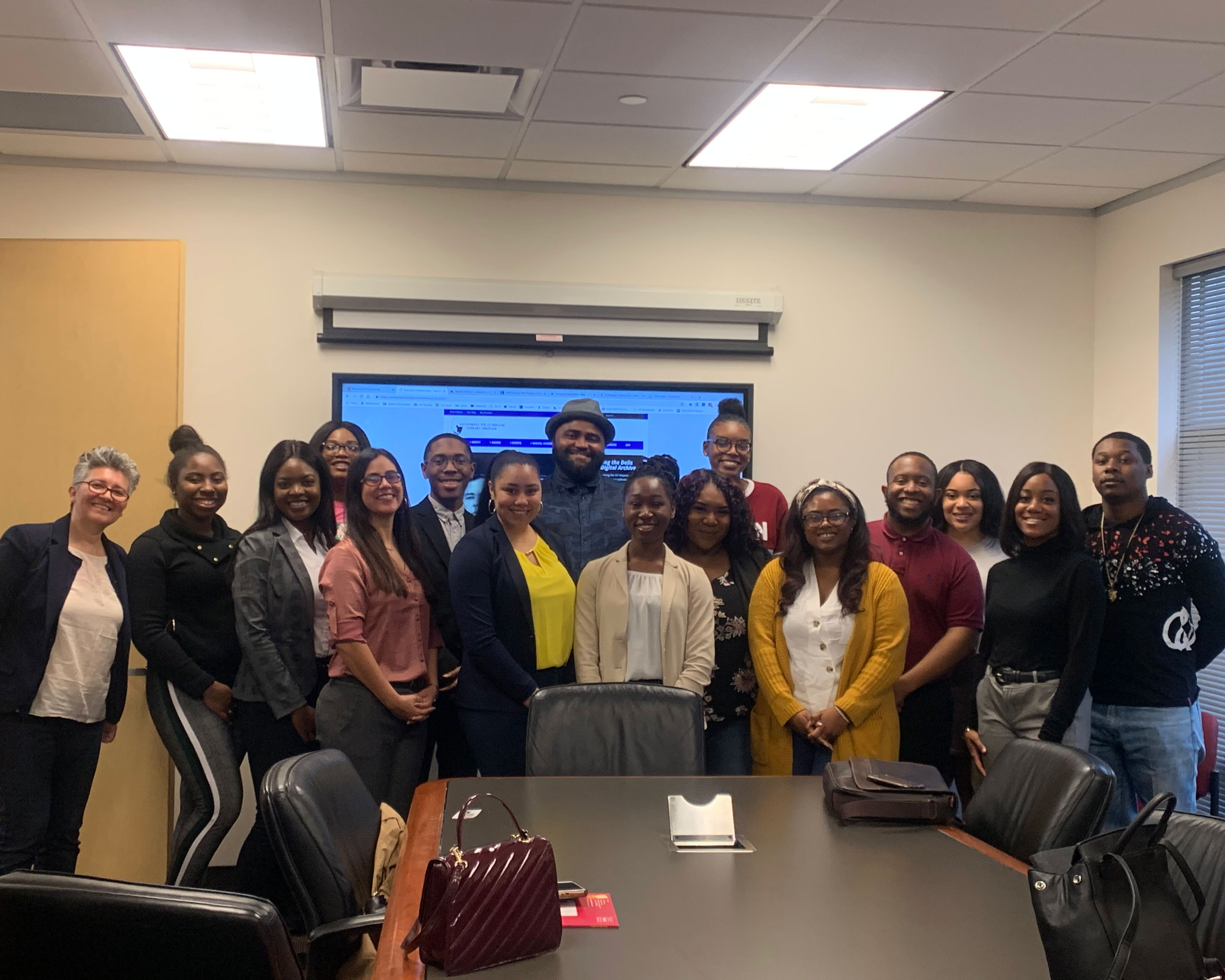 History students visiting UH