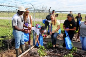 Ag Discovery participants at the green house on PVAMU main campus