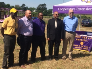 CARC and CEP staff pose with some supporters of the grant project