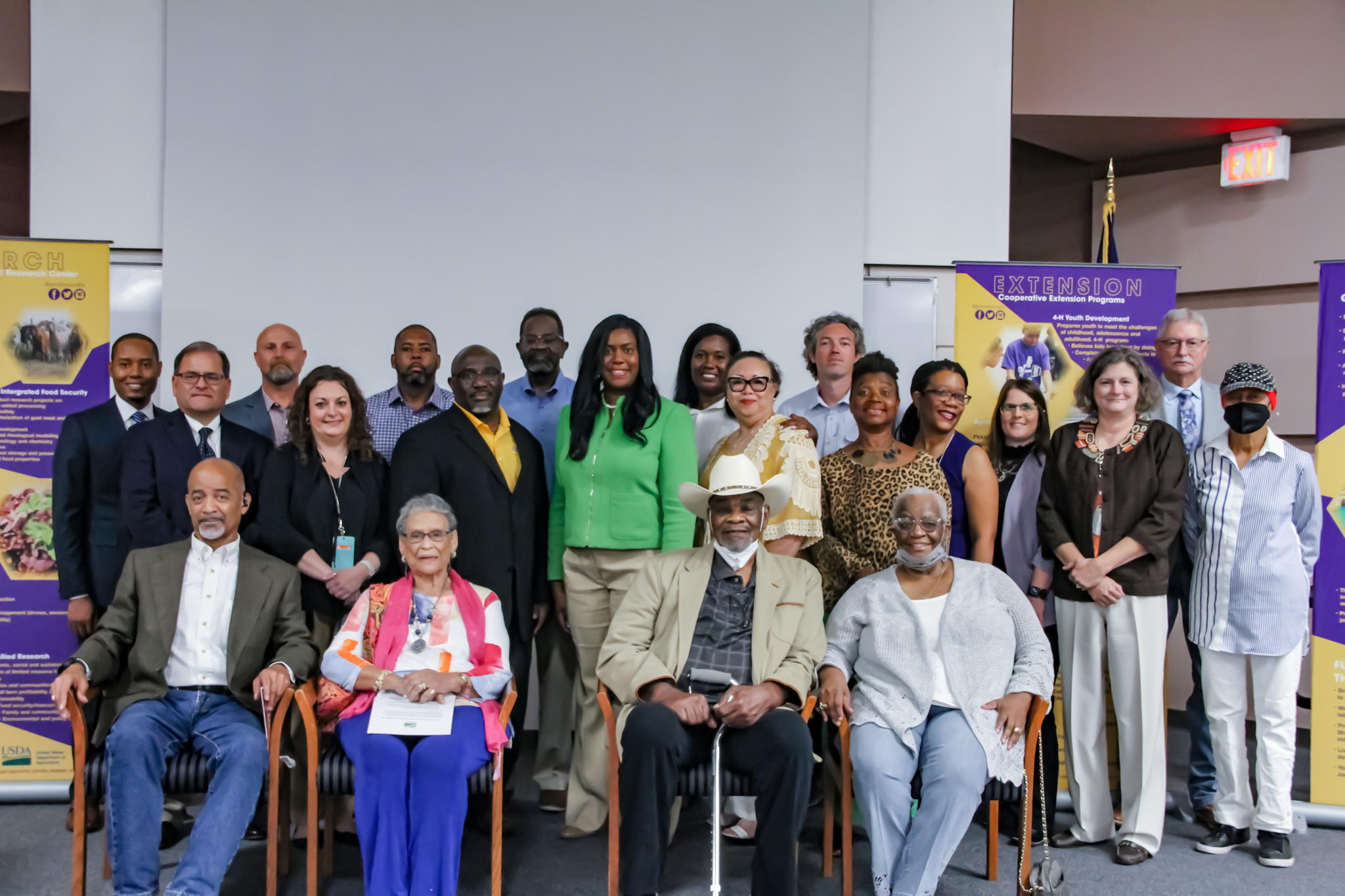 USDA’S Civil Rights Deputy Assistant Secretary Visits PVAMU College