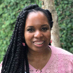 Dr. Myrna Cintrón