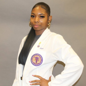 Record number of PVAMU CAHS students accepted into veterinary school, including Jaylin Lewis