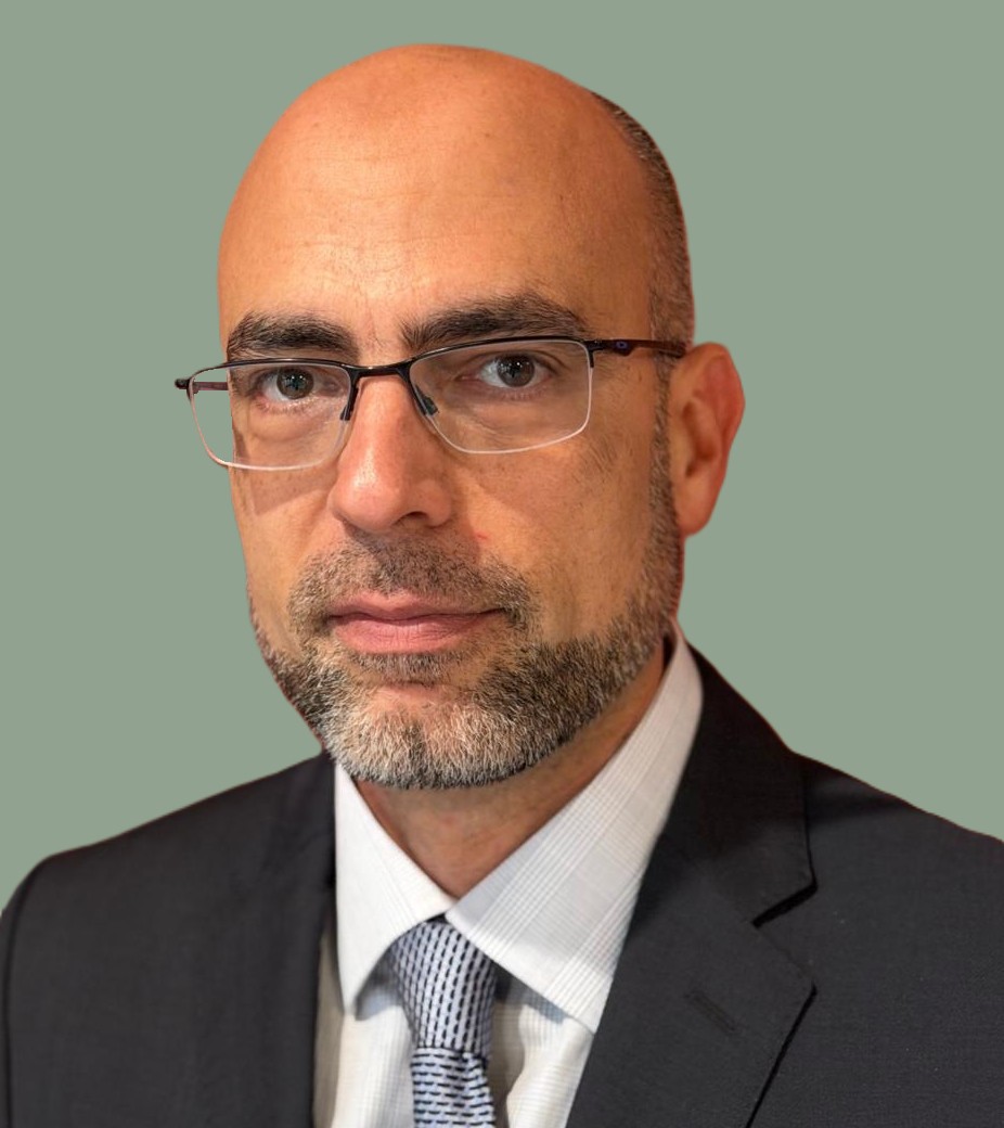 Dr. Amir Montakhab