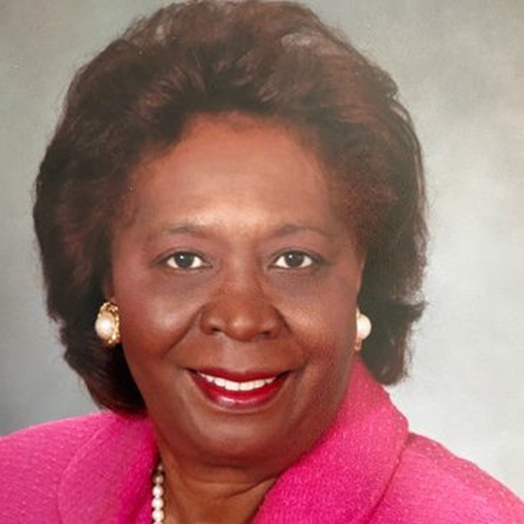 Bettye Davis-Lewis