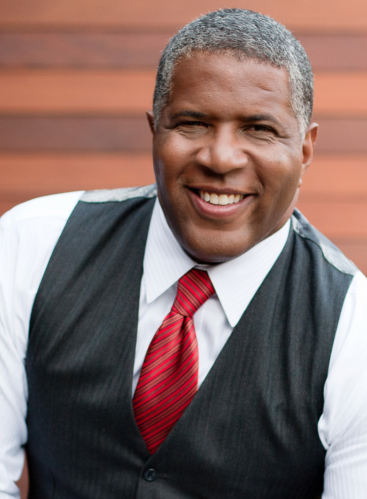 Headshot of philanthropist and entrepreneur Robert F. Smith who operates as Chairman and CEO of Vista Equity Partners