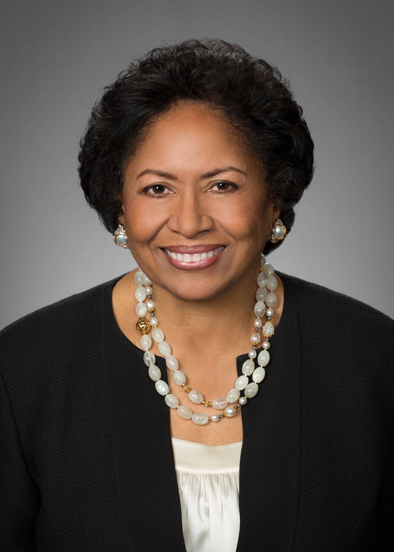 Dr. Ruth J. Simmons, 2017-2023