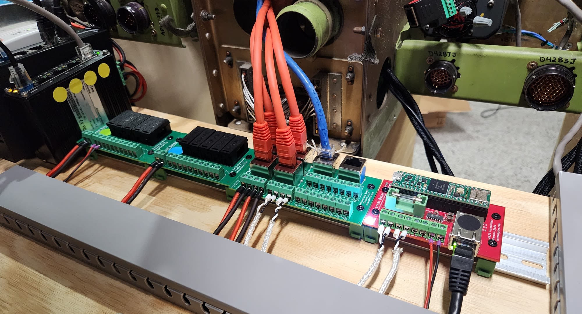 Cereal Bytes products in a Boeing 767 flight simulator