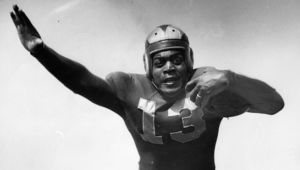 Kenny Washington at practice for the L.A. Rams in 1948. (Vic Stein/Los Angeles Public Library)