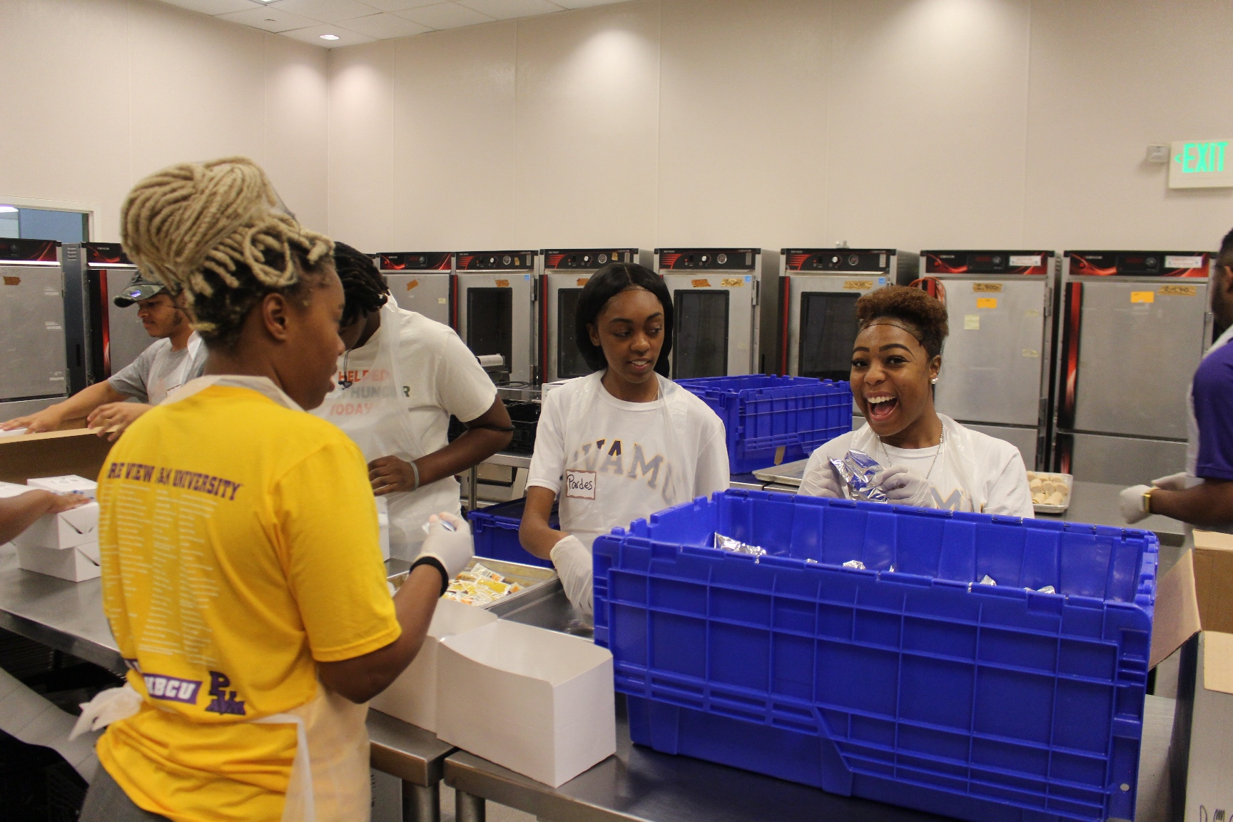 Second Harvest Food Bank New Orleans (Service Project)4