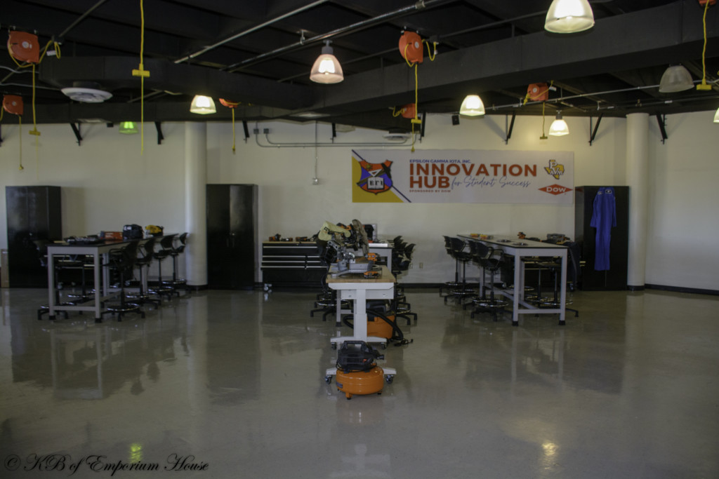 Innovation Hub Ribboncutting