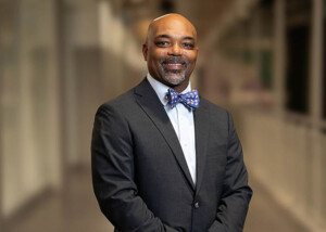 Dr. Marc Smith