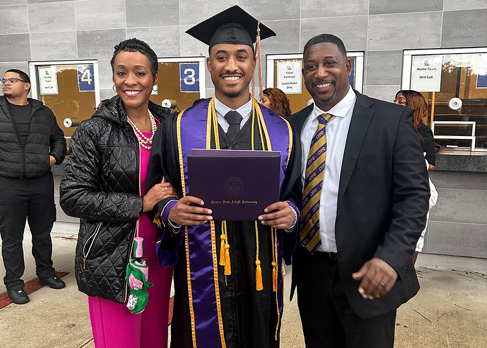 Price with his parents